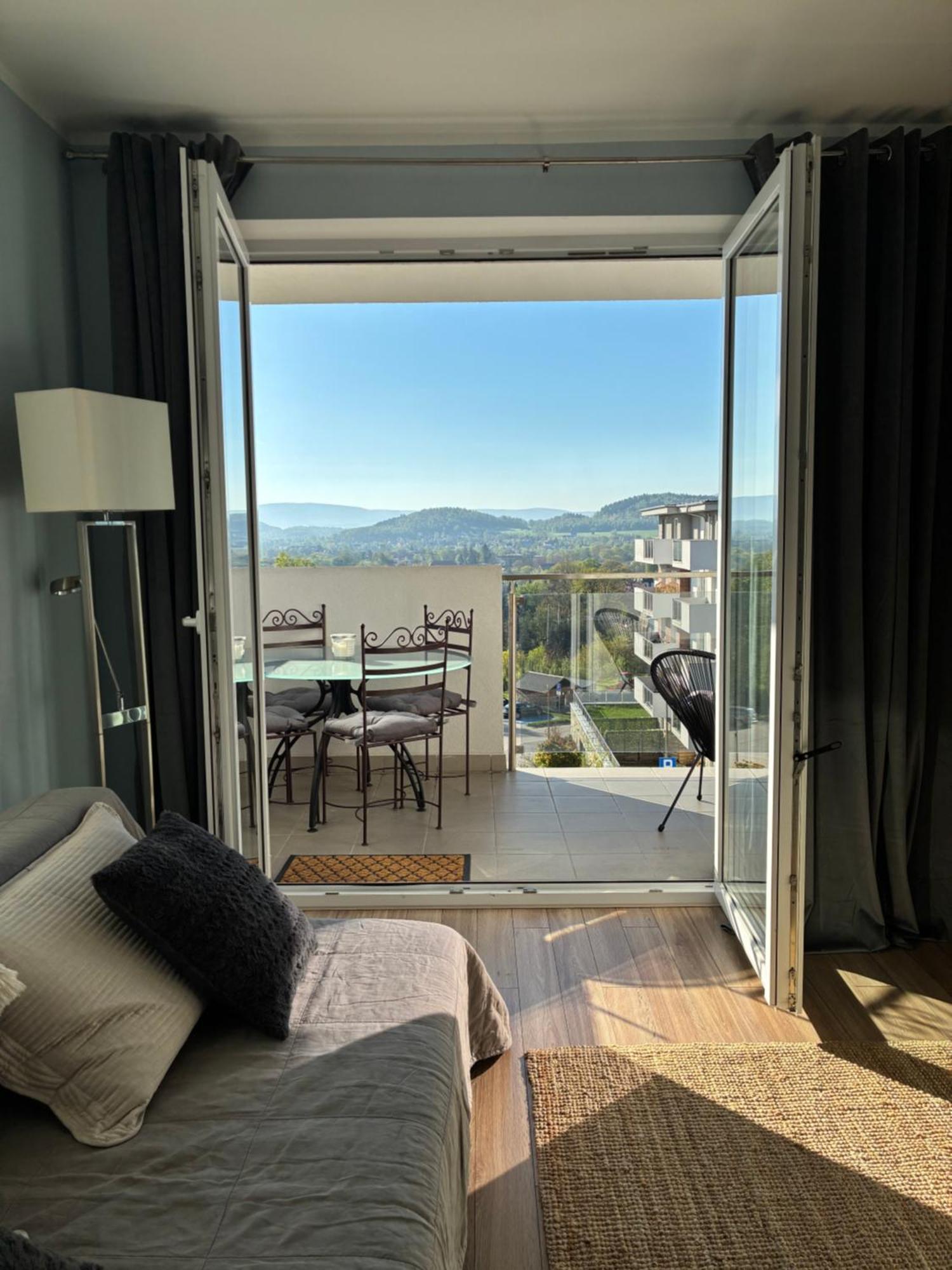 Apartament Rakownica 옐레니아구라 외부 사진