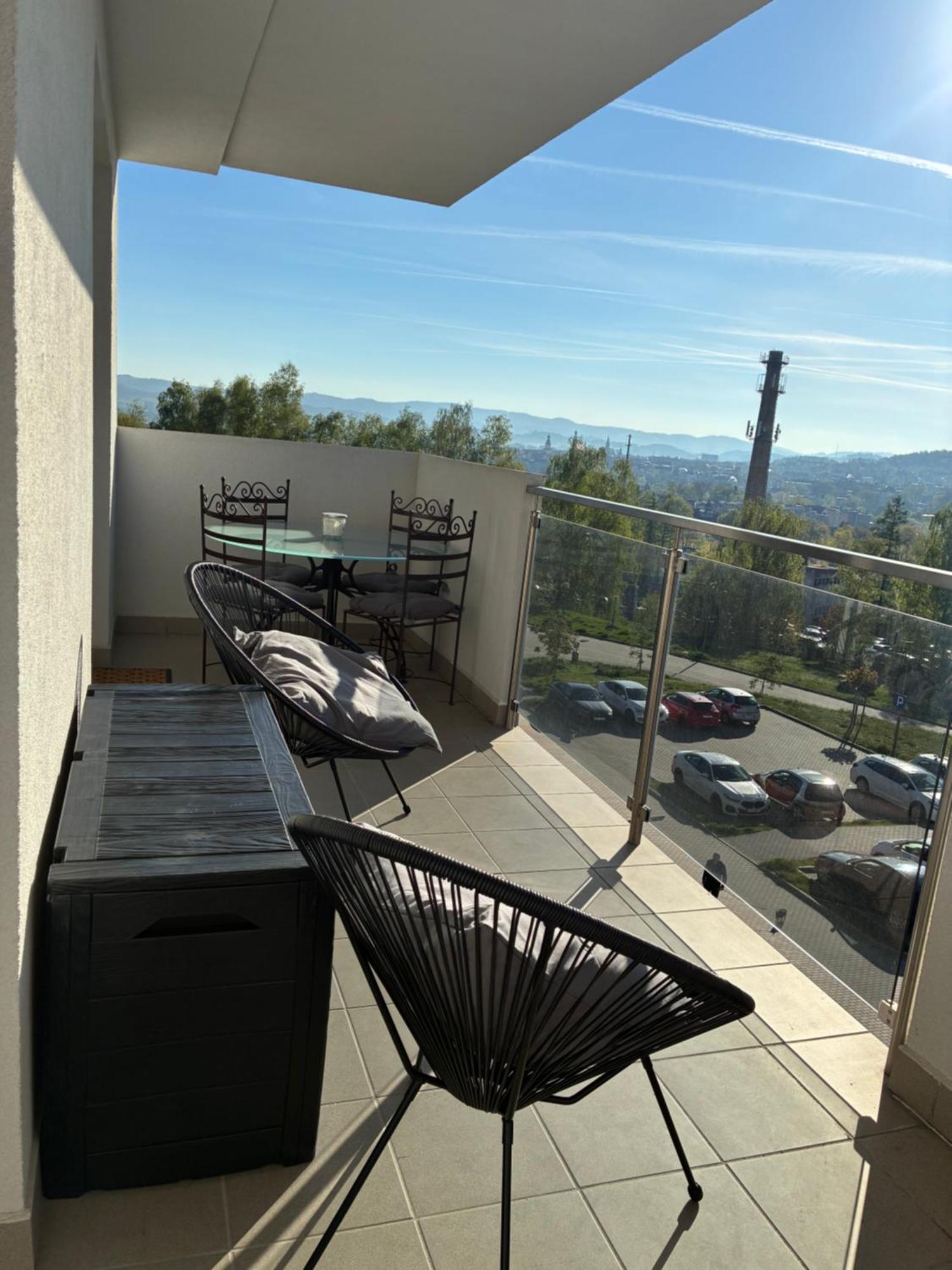 Apartament Rakownica 옐레니아구라 외부 사진