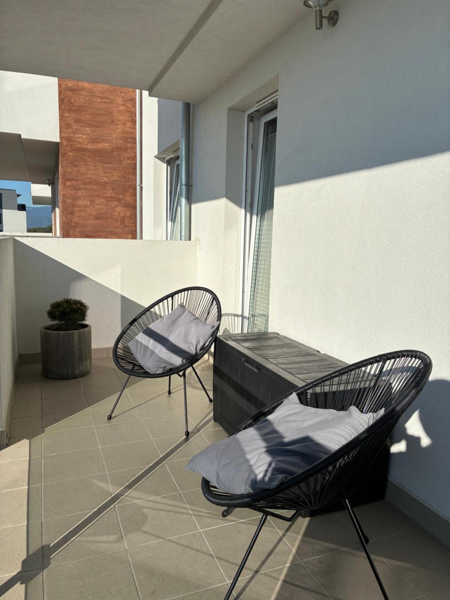 Apartament Rakownica 옐레니아구라 외부 사진