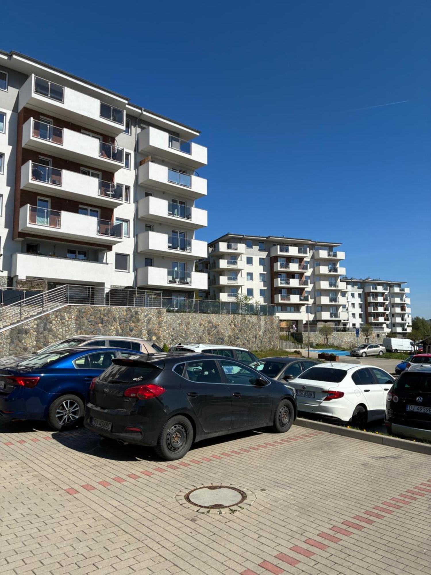 Apartament Rakownica 옐레니아구라 외부 사진